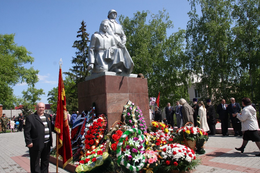 Братская могила №166..